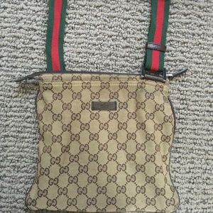 Gucci Crossbody bag